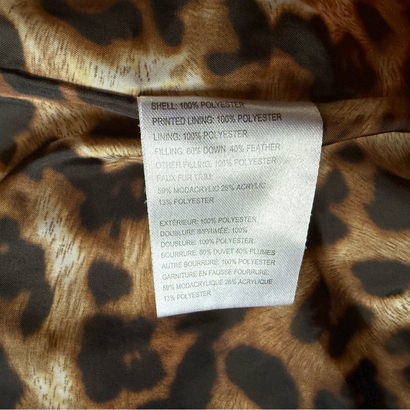 Laundry by Shelli Segal white puffer coat size Detachable belt hood and neck fur - Picture 6 of 13